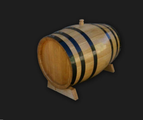 A wooden barrel of 100 liters