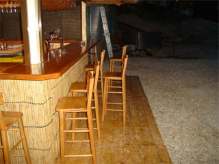 furnishing-cafe-bug-bar-05