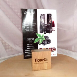 Drveni menu holder kocka